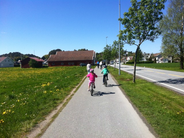 På sykkel i Søgne.